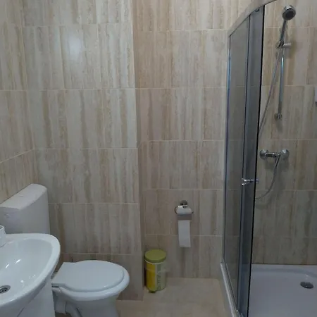 2 Apartment, Max 5 Adults, Splendid View On The And The Sea *