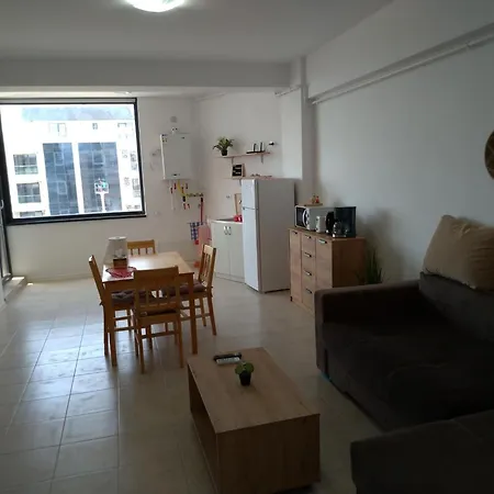 2 Apartment, Max 5 Adults, Splendid View On The And The Sea *